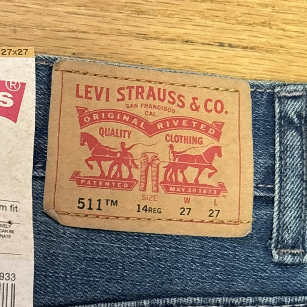 NWT Boys Levis 511 Slim  Fit Summer‎ Sky 14 Regular 27x27